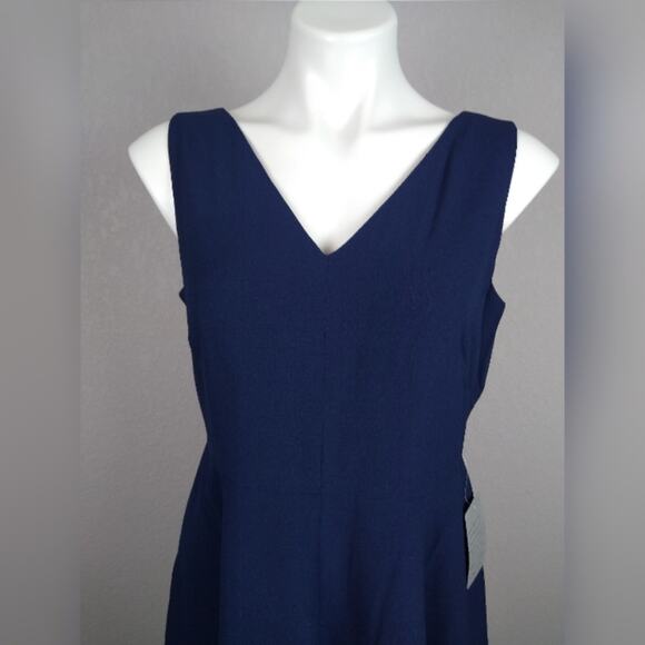 NWT Gal Meets Glam Kendra Fit & Flare Dress Navy 6 - Picture 7 of 15